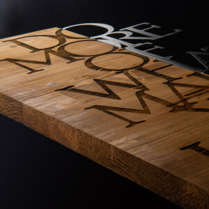 Διακοσμητικό τοίχου Haper pakoworld ξύλο πεύκου σε φυσική απόχρωση με μαύρο μέταλλο 42x3x58εκ-071-001579