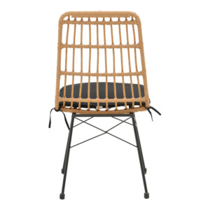 Καρέκλα Naoki pakoworld rattan σε φυσική απόχρωση με μαύρο μαξιλάρι και μεταλλικό μαύρο πόδι 45x54x89εκ-152-000017