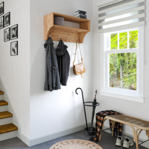 Κρεμάστρα Crosta pakoworld σε oak απόχρωση 80x28x40εκ-184-000127