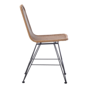 Καρέκλα Pamela pakoworld pe rattan σε φυσική απόχρωση και μαύρα μεταλλικά πόδια 44x58x82εκ-286-000015