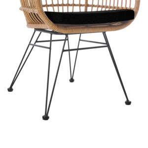 Πολυθρόνα Naoki pakoworld με μαξιλάρι pe rattan σε φυσική απόχρωση και μαύρα μεταλλικά πόδια 63x61x79εκ-286-000016