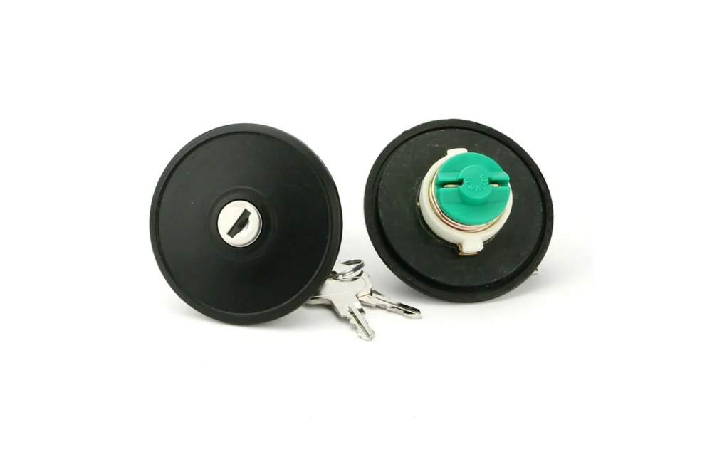 ΤΑΠΑ ΒΕΝΖΙΝΗΣ ΜΕ ΚΛΕΙΔΙ ΓΙΑ NISSAN FARMA - 1 τεμ. ΤΑΠΑ ΒΕΝΖΙΝΗΣ ΜΕ ΚΛΕΙΔΙ ΓΙΑ NISSAN FARMA - 1 τεμ. 015330 - Image 1