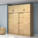 Ντουλάπα ρούχων Regio Megapap τετράφυλλη συρόμενη με πατάρι χρώμα φυσικό οξιάς 200x60x240εκ. - Image 3