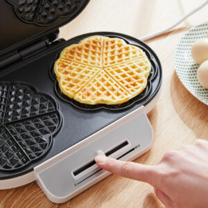 Monzana Βαφλιέρα Λευκή Διπλή Waffle Iron 1200W 107273 - Image 3
