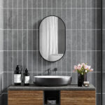 HOMCOM Οβάλ Καθρέφτης Μπάνιου 60x90cm με Μαύρο Αλουμινένιο Πλαίσιο 834-687V82BK - Image 2