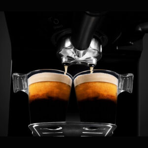 Ημιαυτόματη Καφετιέρα Espresso Power Instant-ccino 20 Bar Cecotec CEC-01506 - Image 2