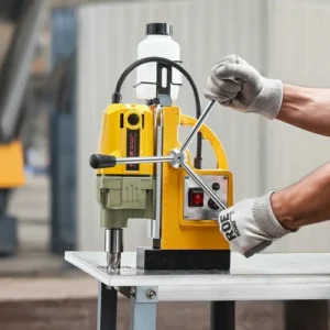 VEVOR Μαγνητικό Δράπανο 1400W 2810 lbf 1.6 in 11 Μύτες CLZJP11J40MMIQMACV2 - Image 7