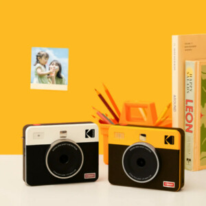 Kodak Mini Shot 3 Retro -Instant Camera & Photo Printer (7.6 x 7.6 cm) iOS & Android BT + 8 Sheets - Image 2