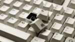 Keychron R6 (R6-M1) QMK Wireless Mechanical Keyboard Red Switch Hot-Swap RGB 100% US Retro - Image 5