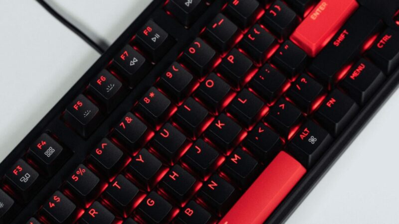 Keychron C3 Pro (C3P-H1) RGB QMK/VIA Mechanical Red Switch - Hot Swappable 80% US Layout - Image 4