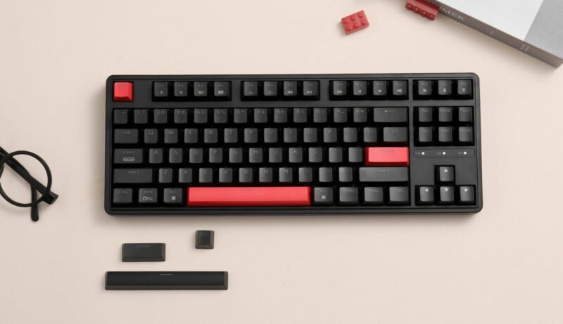 Keychron C3 Pro (C3P-H1) RGB QMK/VIA Mechanical Red Switch - Hot Swappable 80% US Layout - Image 5