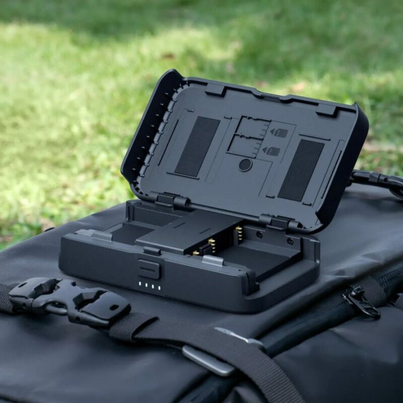 Insta360 Portable Charging Case (X4 Air, X4, X3 and Ace series) - Image 2