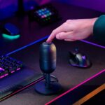 Razer SEIREN V3 MINI BLACK - USB Condenser Microphone -  Build-in Shock Absorb - Mute Button - Image 4