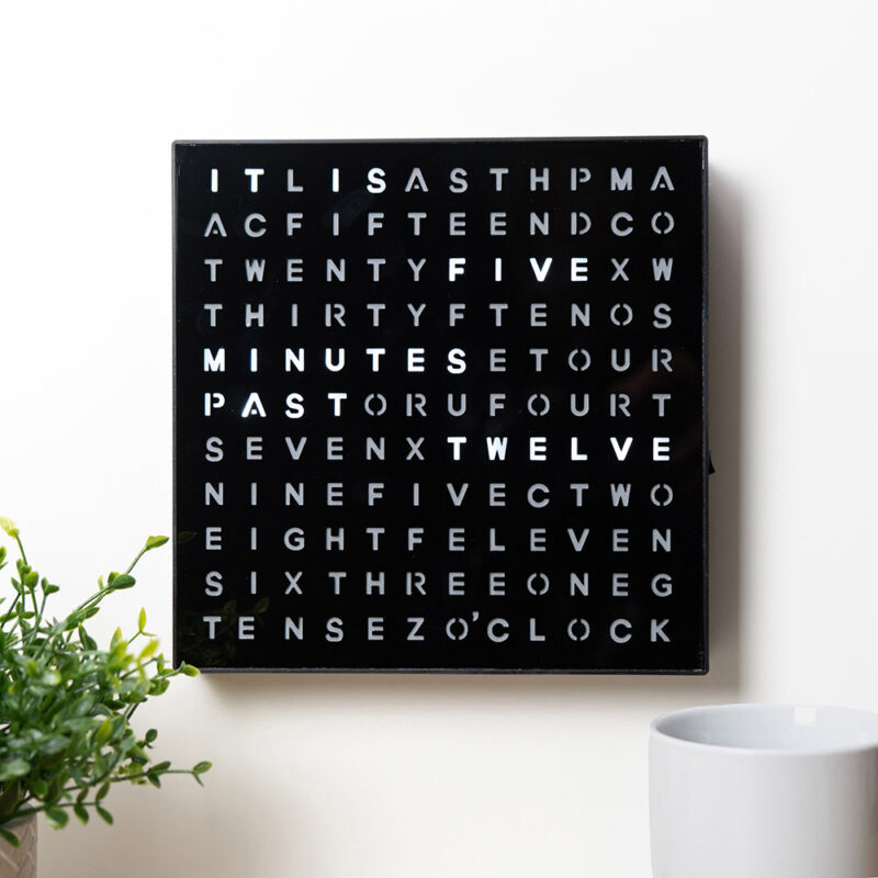 The Source – LED Word Clock – Μοντέρνο Ρολόι με Χρόνο σε Λέξεις - Image 3