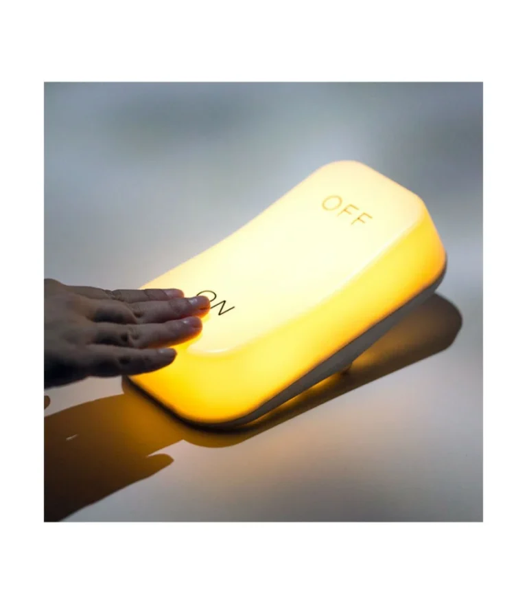Designnest® ON-OFF Lamp |MUID| Φωτάκι νυκτός με Αισθητήρα Κλίσης & Επαναφορτιζόμενη Μπαταρία από μαλακή σιλικόνη (κίτρινο/Warm) - Image 3