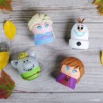 Bitty Boomers — Disney: Frozen - Elsa Bluetooth Mini Φορητό Ηχείο Κυβάκι 5,0 εκατοστά - Image 5