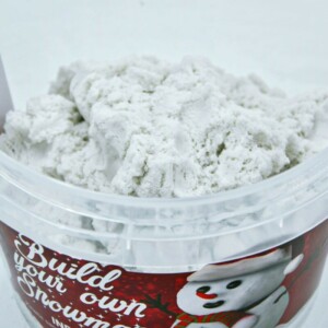 mm Build Your Own Snowman – Σετ Δημιουργίας Χιονάνθρωπου με Kinetic Sand & Αξεσουάρ - Image 5